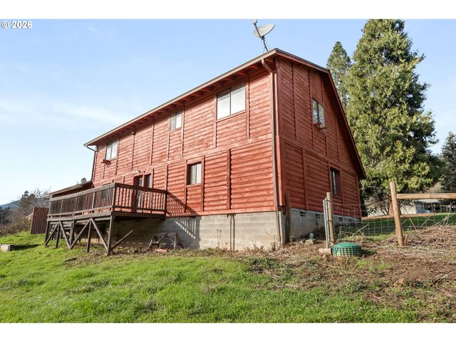 1514 BURBRIDGE Dr, Rogue River, OR 97537