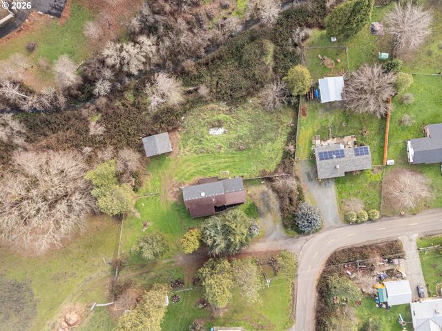 1514 BURBRIDGE Dr, Rogue River, OR 97537