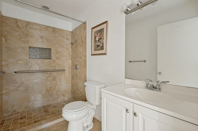 3102 Abbey Road, Carrollton, TX 75007