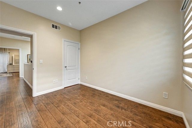 13629 Wyandotte Street 111, Van Nuys (los Angeles), CA 91405