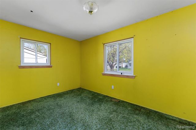 2378 Dawes Avenue, Shelby Twp, MI 48317