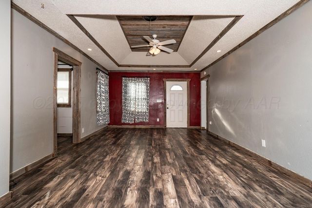 920 W BONITA Avenue, Amarillo, TX 79108