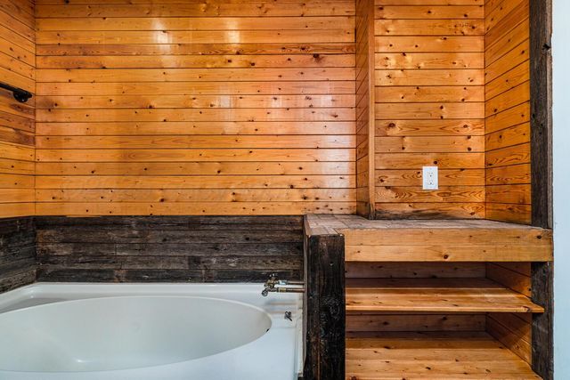 920 W BONITA Avenue, Amarillo, TX 79108