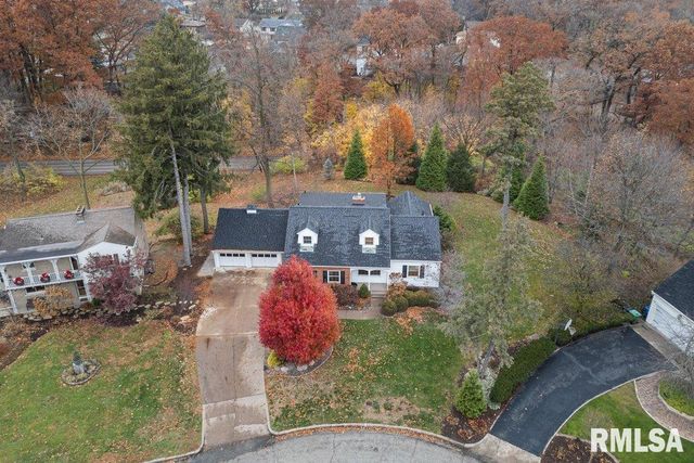 777 25TH Avenue Court, Moline, IL 61265