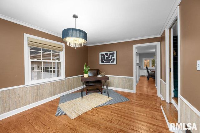 777 25TH Avenue Court, Moline, IL 61265