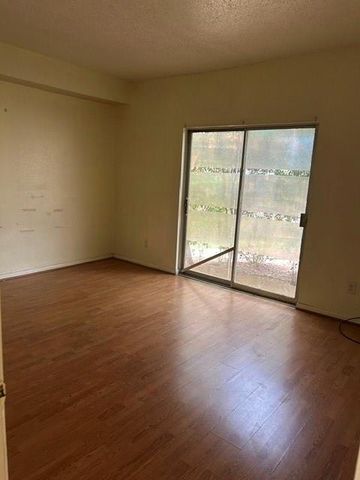 2100 Tanglewilde Street 529, Houston, TX 77063
