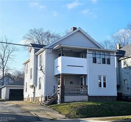 38 Steel Street, Youngstown, OH 44509