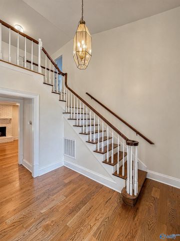 1706 Woodmont Drive SE, Decatur, AL 35601