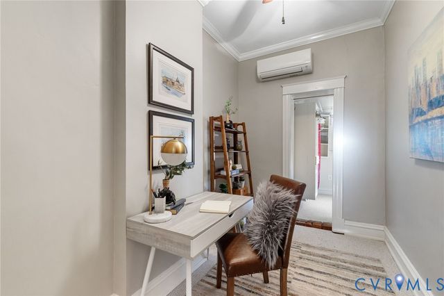 2804 W Grace St, Richmond, VA 23221