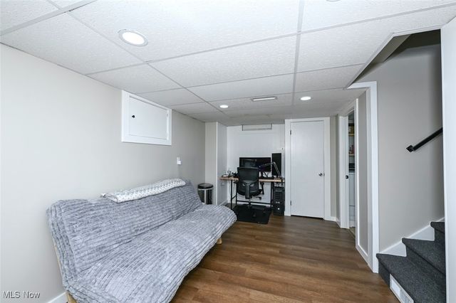 76 Clinton Avenue, Akron, OH 44301