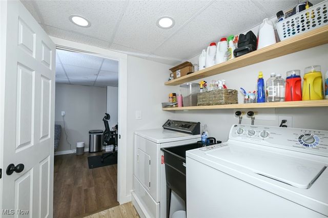 76 Clinton Avenue, Akron, OH 44301