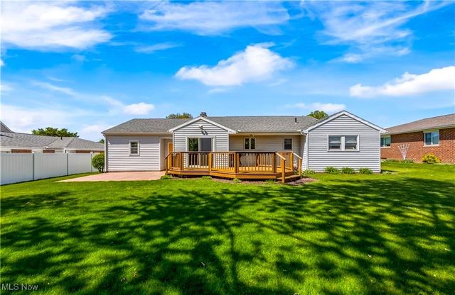 76 Clinton Avenue, Akron, OH 44301