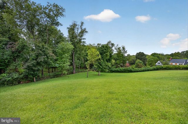 10022 COLVIN RUN, Great Falls, VA 22066