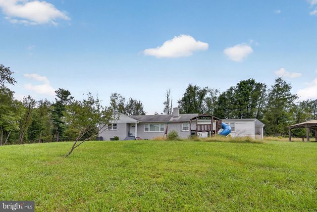 10022 COLVIN RUN, Great Falls, VA 22066