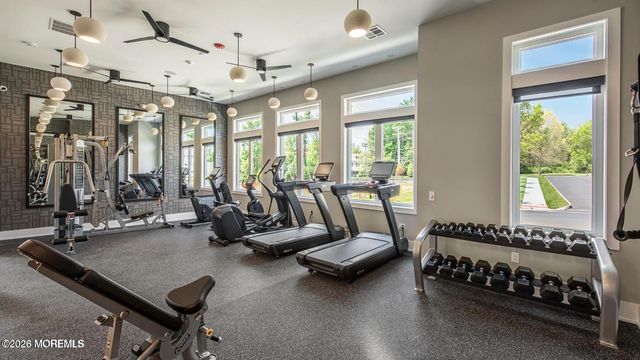 11 Valiant Court, Middletown, NJ 07748