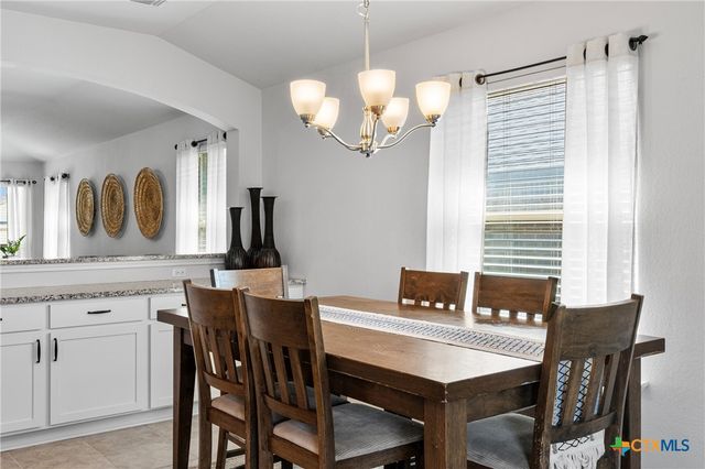 8807 Hidden Oaks Drive, Temple, TX 76502