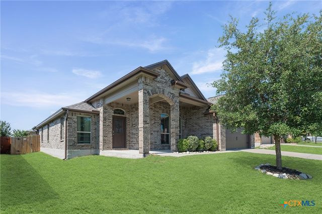 8807 Hidden Oaks Drive, Temple, TX 76502