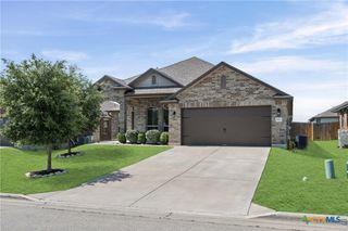 8807 Hidden Oaks Drive, Temple, TX 76502