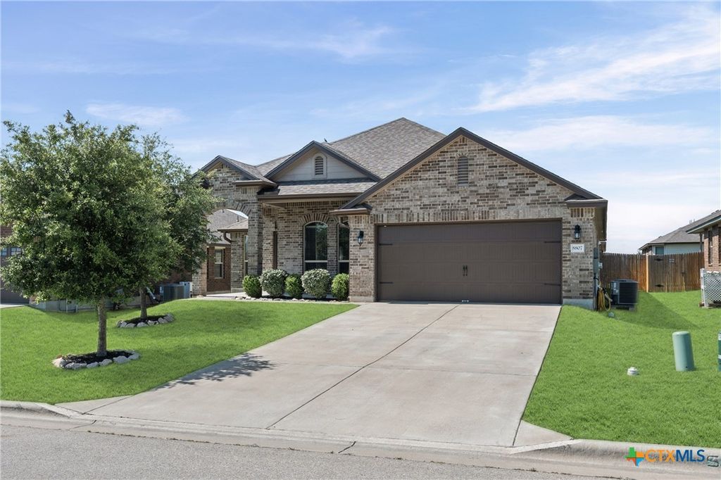 8807 Hidden Oaks Drive, Temple, TX 76502