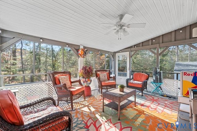 9119 Clearbrook Ct, Chesterfield, VA 23832