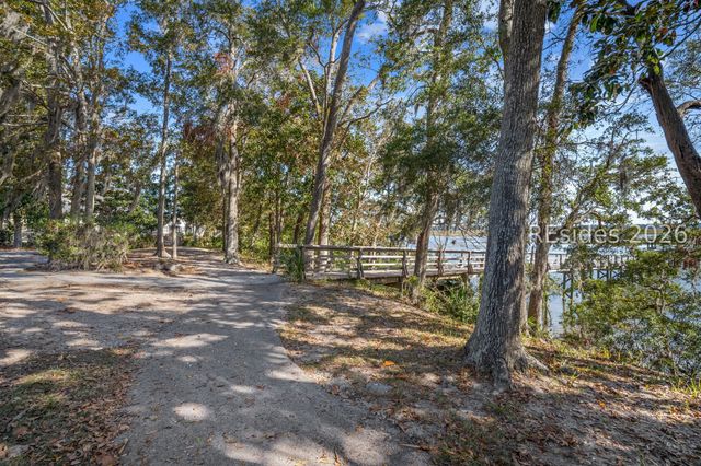 12 Congaree Way, Beaufort, SC 29902