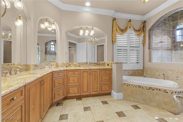 1733 supreme CT, Naples, FL 34110