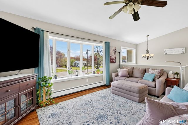 1420 River Blvd Extension, Suffield, CT 06078