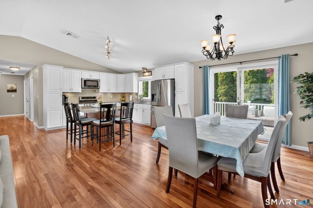 1420 River Blvd Extension, Suffield, CT 06078