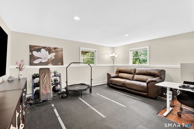 1420 River Blvd Extension, Suffield, CT 06078