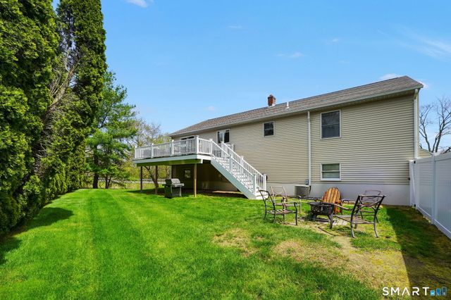 1420 River Blvd Extension, Suffield, CT 06078