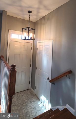 6562 OSPREY POINT LN, Alexandria, VA 22315