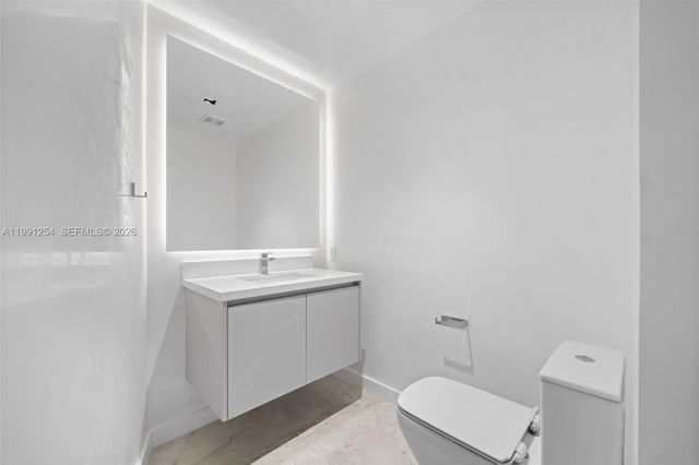 9601 Collins Avenue 808, Bal Harbour, FL 33154