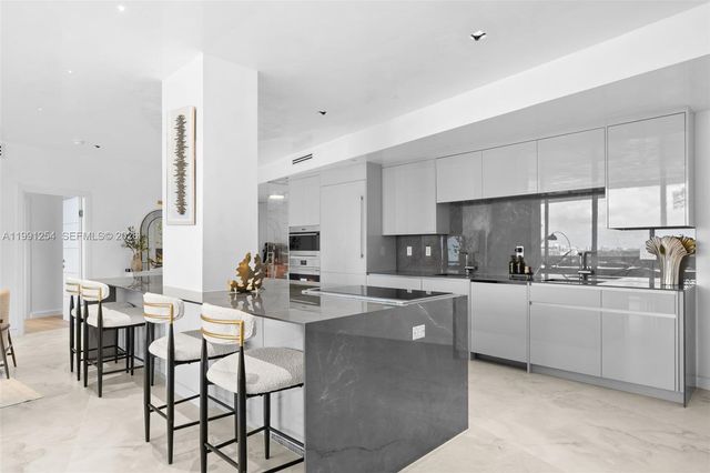 9601 Collins Avenue 808, Bal Harbour, FL 33154