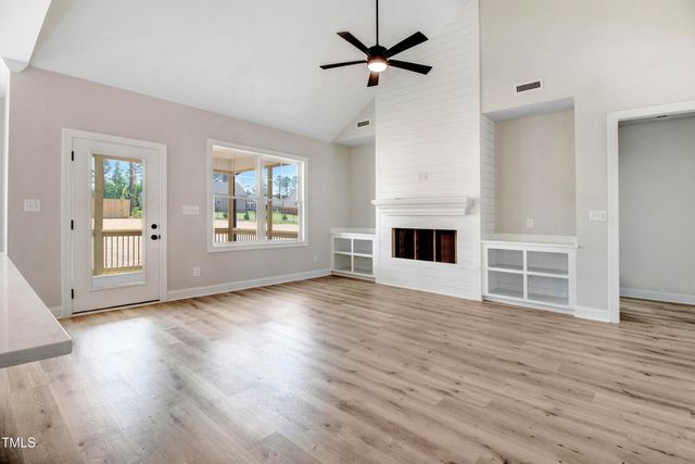 221 Cherrybirch Lane, Zebulon, NC 27597