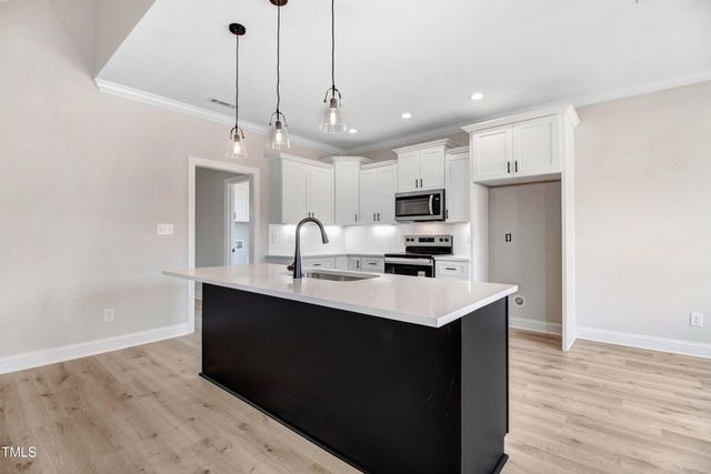 221 Cherrybirch Lane, Zebulon, NC 27597