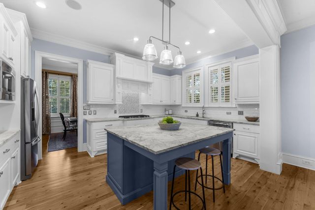 4104 Ten Shillings Way, Ravenel, SC 29470