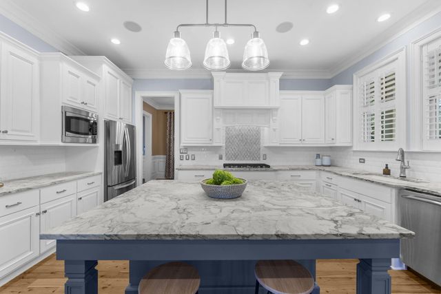 4104 Ten Shillings Way, Ravenel, SC 29470