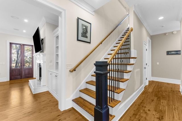 4104 Ten Shillings Way, Ravenel, SC 29470