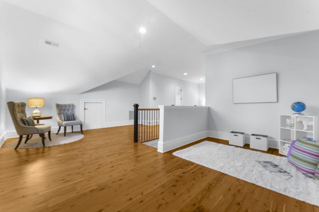 4104 Ten Shillings Way, Ravenel, SC 29470