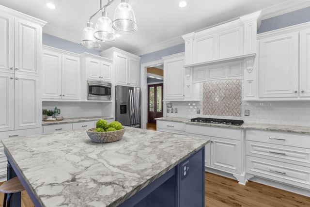 4104 Ten Shillings Way, Ravenel, SC 29470