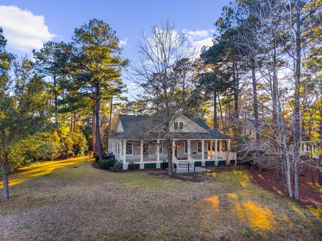 4104 Ten Shillings Way, Ravenel, SC 29470