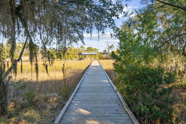 4104 Ten Shillings Way, Ravenel, SC 29470