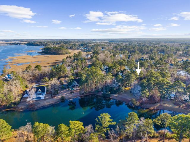 4104 Ten Shillings Way, Ravenel, SC 29470