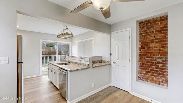 111 Staebler Ave, Louisville, KY 40207