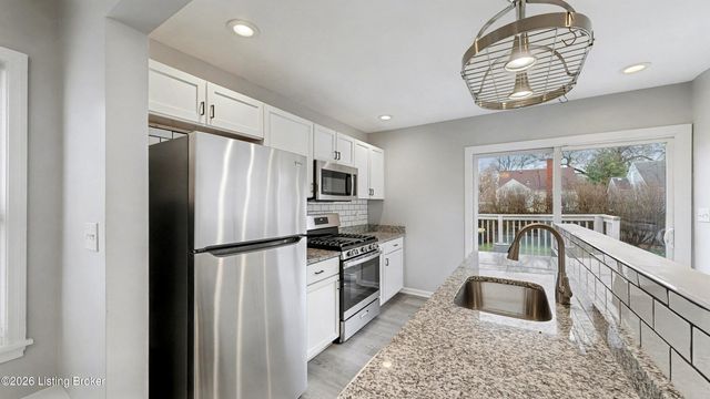 111 Staebler Ave, Louisville, KY 40207
