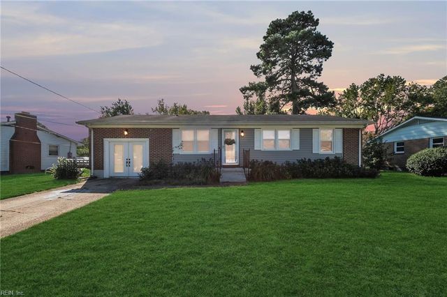 1103 Warfield DR, Portsmouth, VA 23701