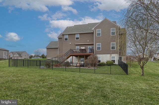 7 APPLE CREEK LN L-0053, Myerstown, PA 17067
