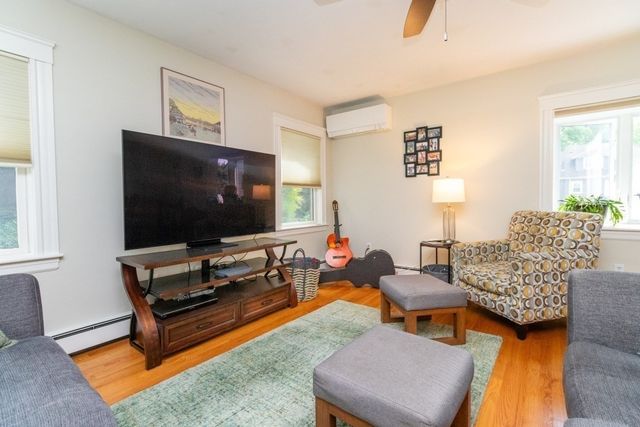 79 Redlands Road, Boston, MA 02132