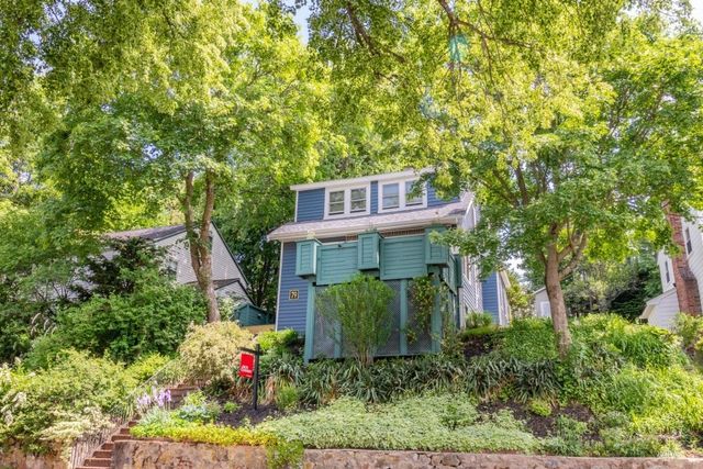 79 Redlands Road, Boston, MA 02132