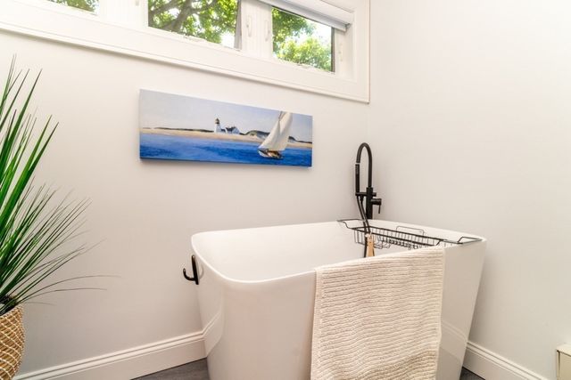 79 Redlands Road, Boston, MA 02132